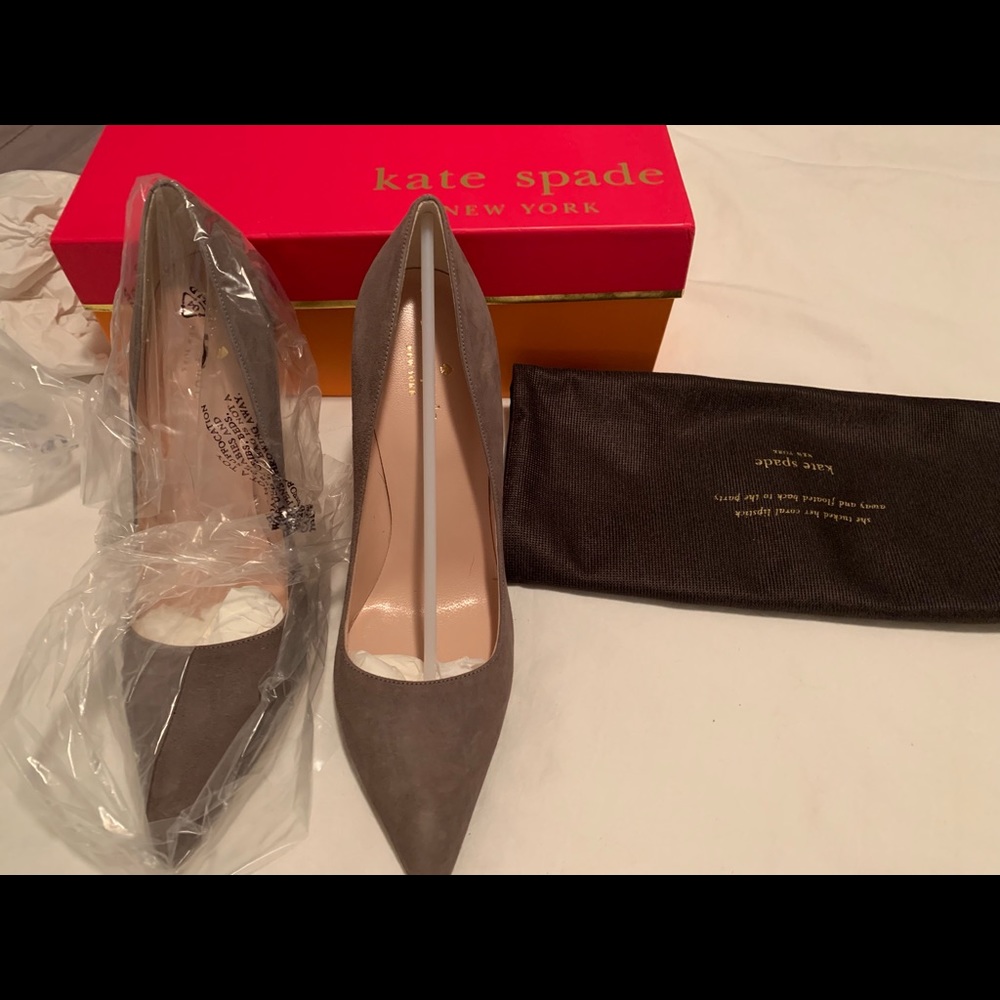 Kate Spade gray pump, very sexy size 8